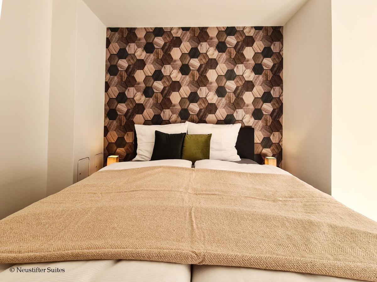 St Antoni Suite2 Stilvolle Ferienwohnung Mit Parkplatz In 艾森斯塔特 外观 照片